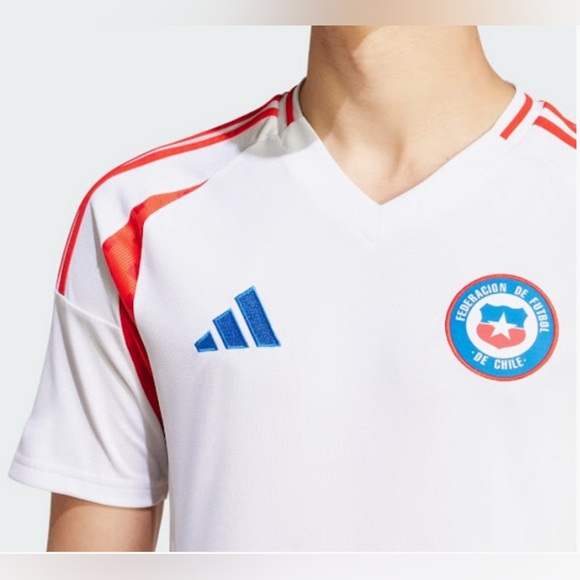 Copa America Chile Away Jersey - Picture 2 of 4